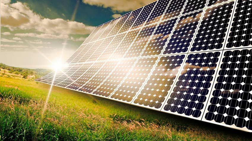 https://luznaturalautoconsumo.es/wp-content/uploads/2021/09/Qué-es-un-parque-solar-y-cómo-sacarle-el-máximo-provecho.jpg